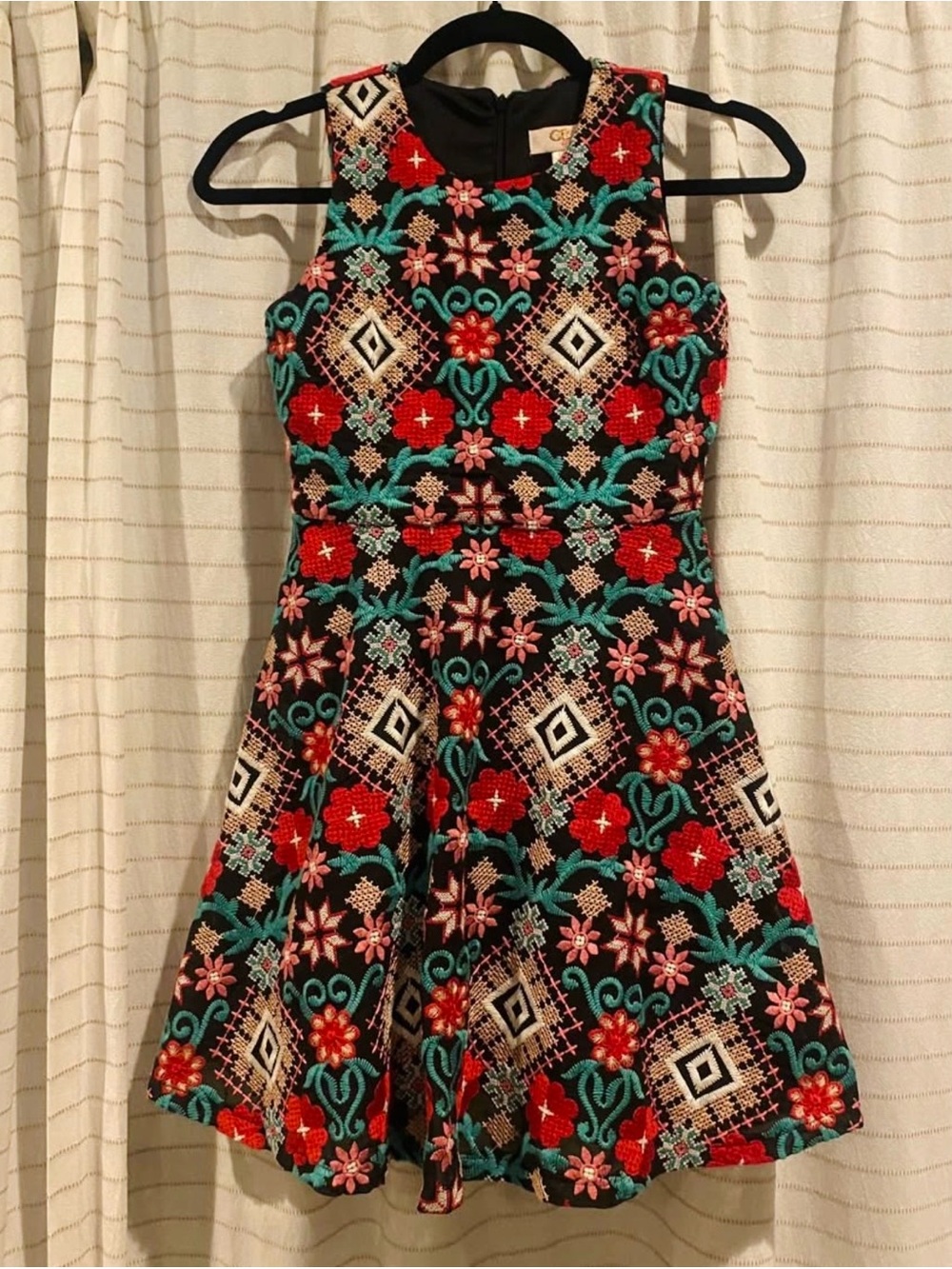 GB Girls Sz 10 Embroidered Holiday Dress Dillards Exclusive
